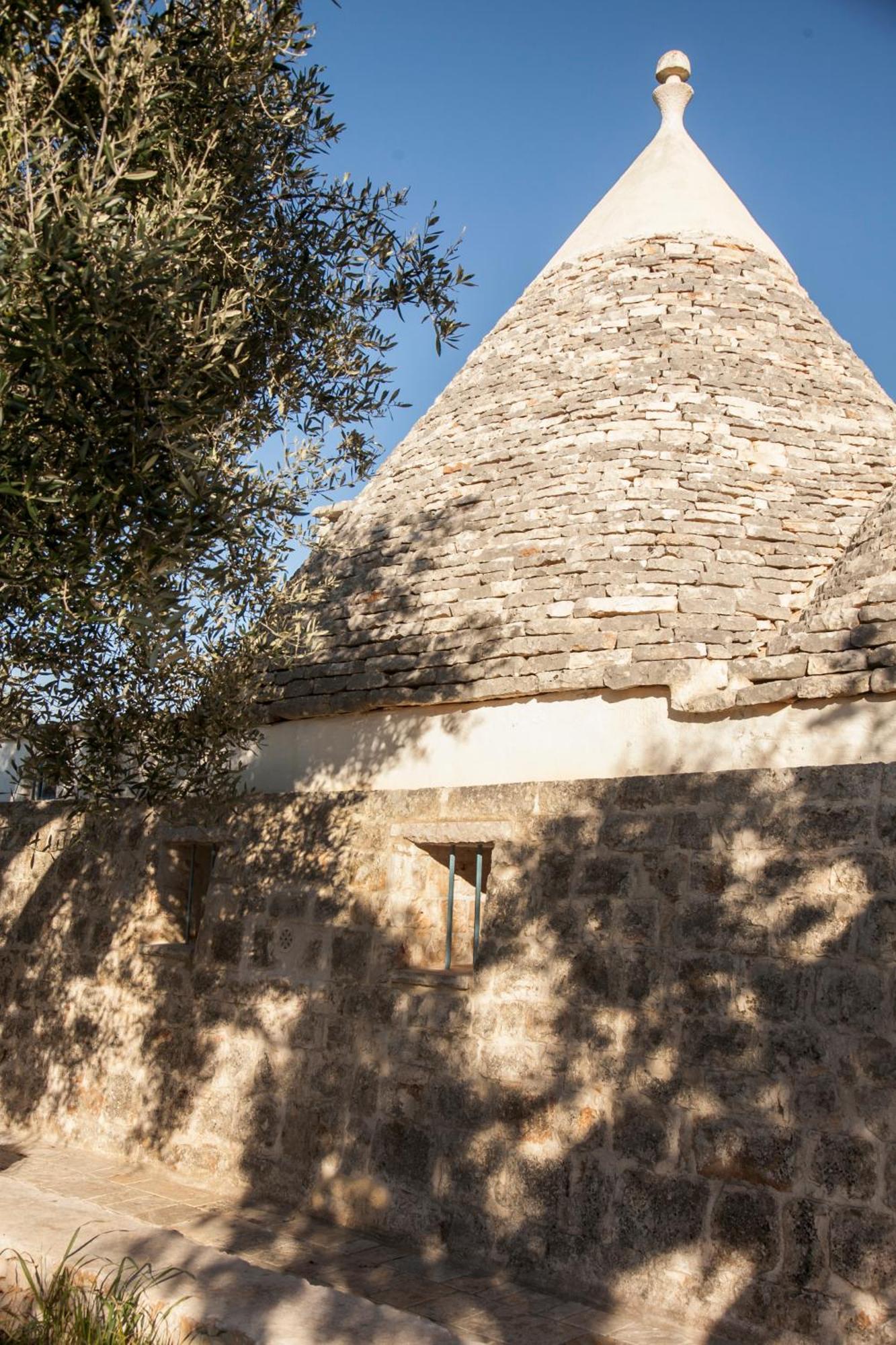 קונברסאנו Trulli Alla Controra מראה חיצוני תמונה